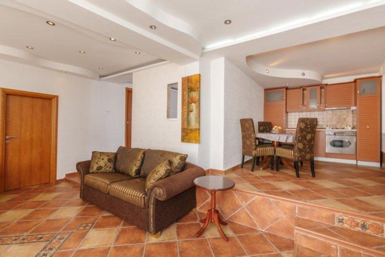 Monte Perla Residence 스베티스테판 외부 사진