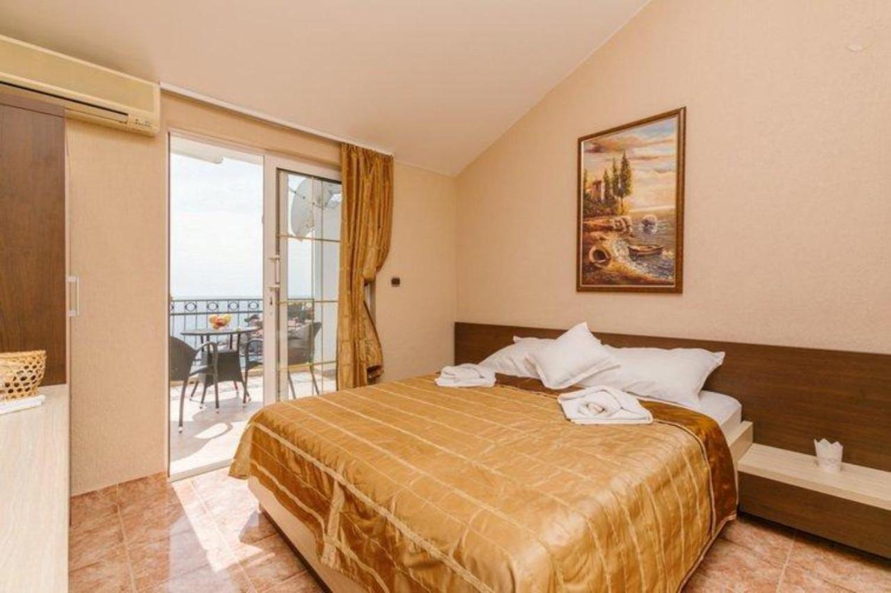 Monte Perla Residence 스베티스테판 외부 사진