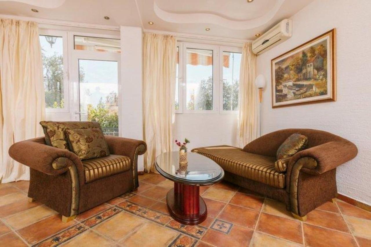 Monte Perla Residence 스베티스테판 외부 사진