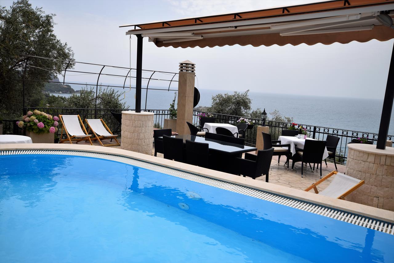 Monte Perla Residence 스베티스테판 외부 사진